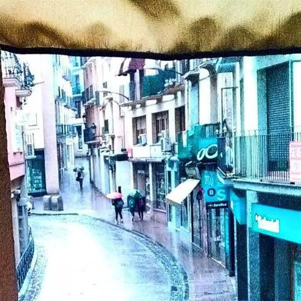 Hostal Pirineos Barbastro Extérieur photo